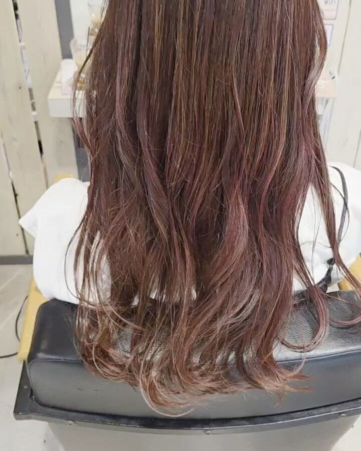 **“白髪ぼかし＝ベージュ”だけじゃない！**